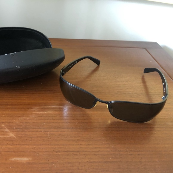 prada wrap around sunglasses